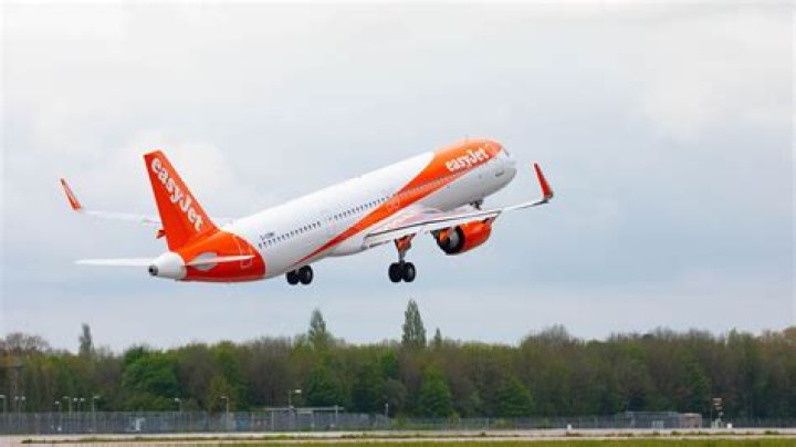 At what speed A320 takes off?