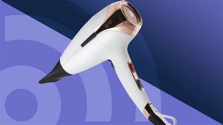 Do you need a nozzle for hair dryer?