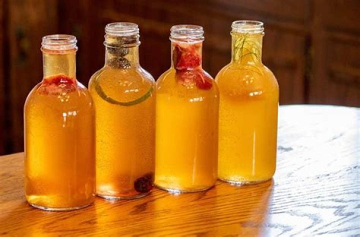 How do you bottle kombucha after first fermentation?