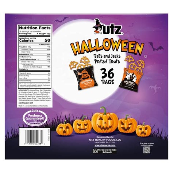 How many calories in a bag of Utz Halloween pretzels?