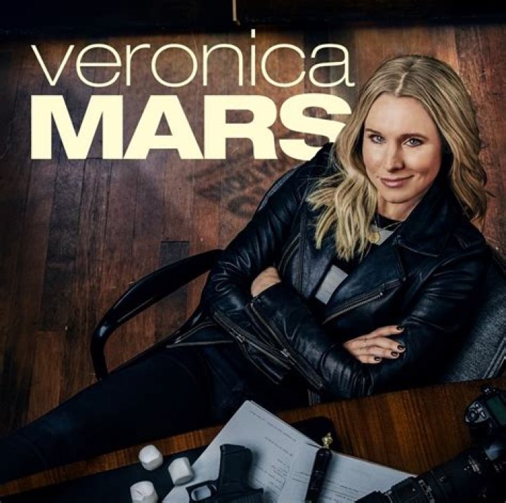 How much did the Veronica Mars Kickstarter make?
