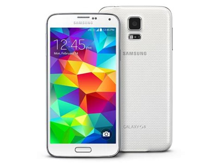 Is Samsung S5 a smartphone?