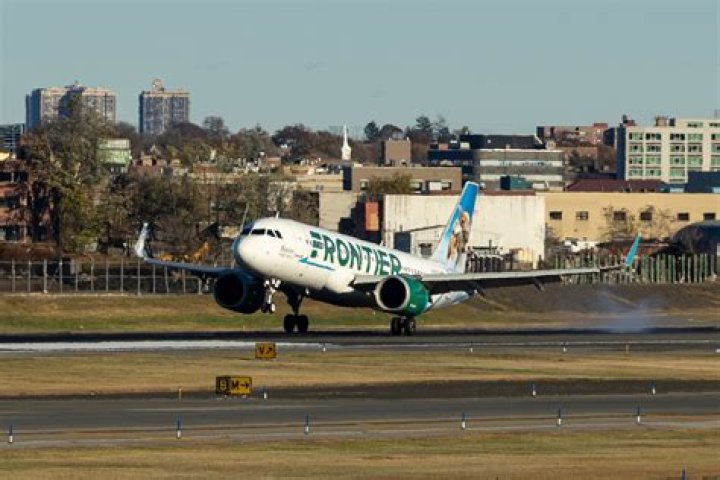 What cities does boutique airlines fly to?